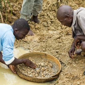 Diamant mit 476 Karat in Sierra Leone gefunden