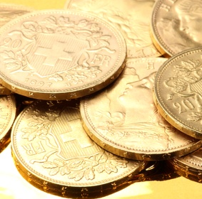 Gold bricht aus – Reaktion auf Schweizer Entscheidung