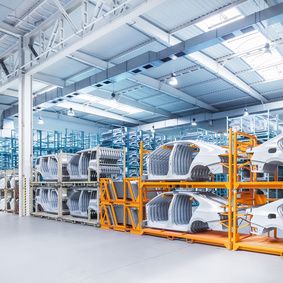 Palladium deutlich teurer als Platin: Wann reagiert die Autoindustrie?