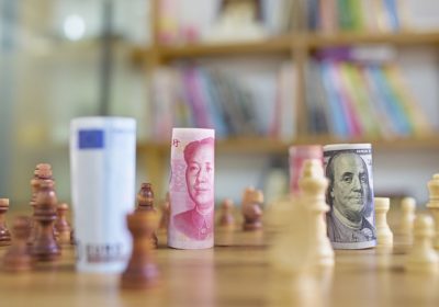 Staatsraub auf Rekordhoch – Notenbanken im Währungskrieg