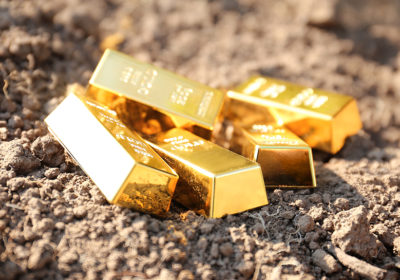 Goldman Sachs verschiebt 3000 USD Kursziel: Perspektiven für Gold 2025 trotzdem stark