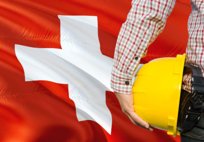 Schweiz kontrolliert Rohstoffhandel stärker - Unternehmen wandern nach Dubai ab