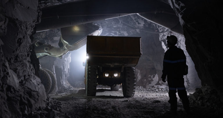 Die Rohstoffwoche: Exxon Mobil, Heliostar Metals, Galan Lithium, Vale, Alpha Exploration, Chevron, PDC energy, SQM, Ford