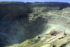 Fitch Ratings: Chiles Bergbauunternehmen verkraften höhere Steuern