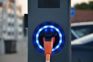 Charging the Future: Kampf um den perfekten Akku – NextGen-Batterien auf dem Vormarsch