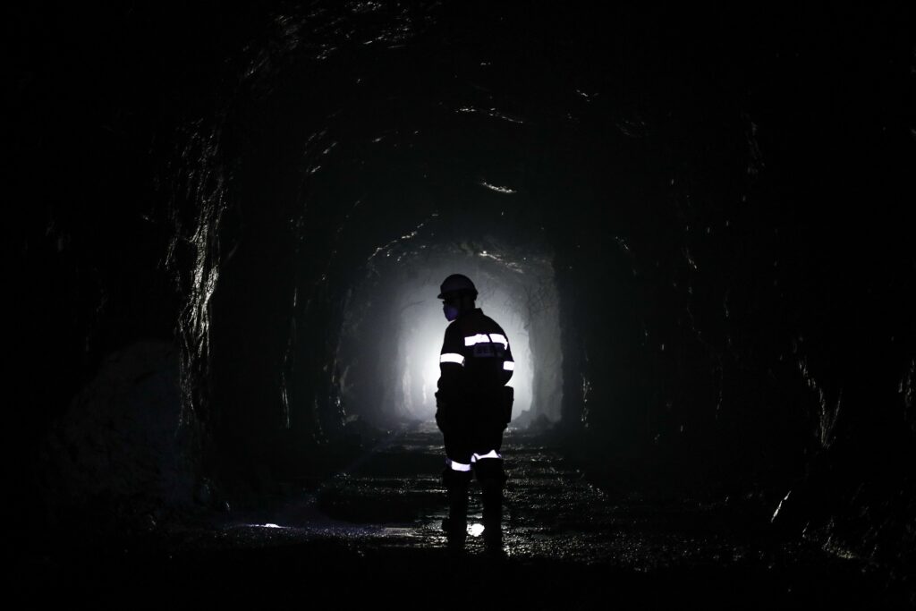 Die Rohstoffwoche: Zijin Mining, Ivanhoe Mines, Rio Tinto, Kuniko, Asante Gold, Volt Lithium, Gatos Silver