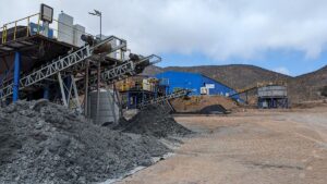 Altiplano Metals schließt Offtake-Deal für El Peñón Eisenkonzentrat ab