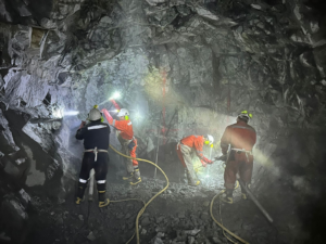 Mehr Kupfer braucht das Land: In Chile bohren Explorer für den Kupferboom