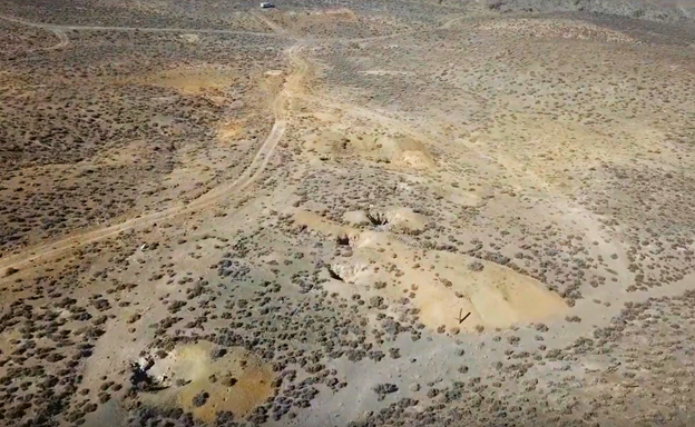 Rush Gold entdeckt hochgradige Silberadern auf historischem Minengebiet in Nevada