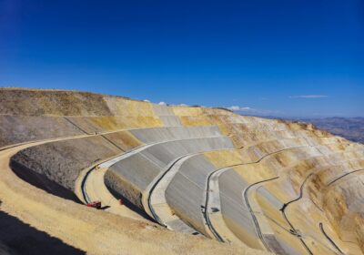 Die Rohstoffwoche: Fairchild Gold, Perpetua, Newmont, Glencore, Osisko Metals, Collective Mining, Aldebaran Resources, Ivanhoe Mines 