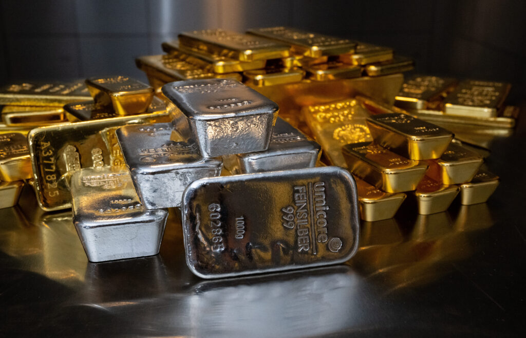 Edelmetalle profitieren von US-Zinserwartungen und Blockade gegen Venezuela