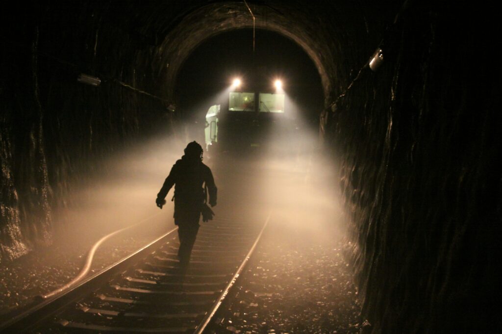 Die Rohstoffwoche: QMines, Rio Tinto, Nuton, Amazon, Gunnison Copper, Arctic Minerals, Kinross Gold, Energy Fuels, Taseko Mines, NGEx Minerals