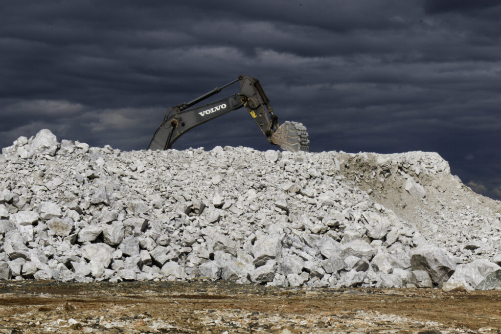 Exportstopp in Zimbabwe bringt chinesische Lithiumversorgung unter Druck