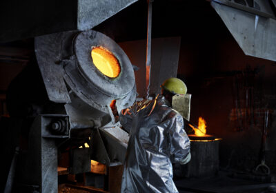 So wirkt sich der Iran-Krieg auf Gold, Kupfer, Eisenerz und Aluminium aus