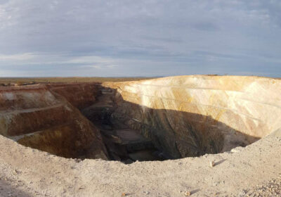 Barton Gold vollendet Bohrprogramm und plant erste Reserven f&uuml;r Minen-Neustart