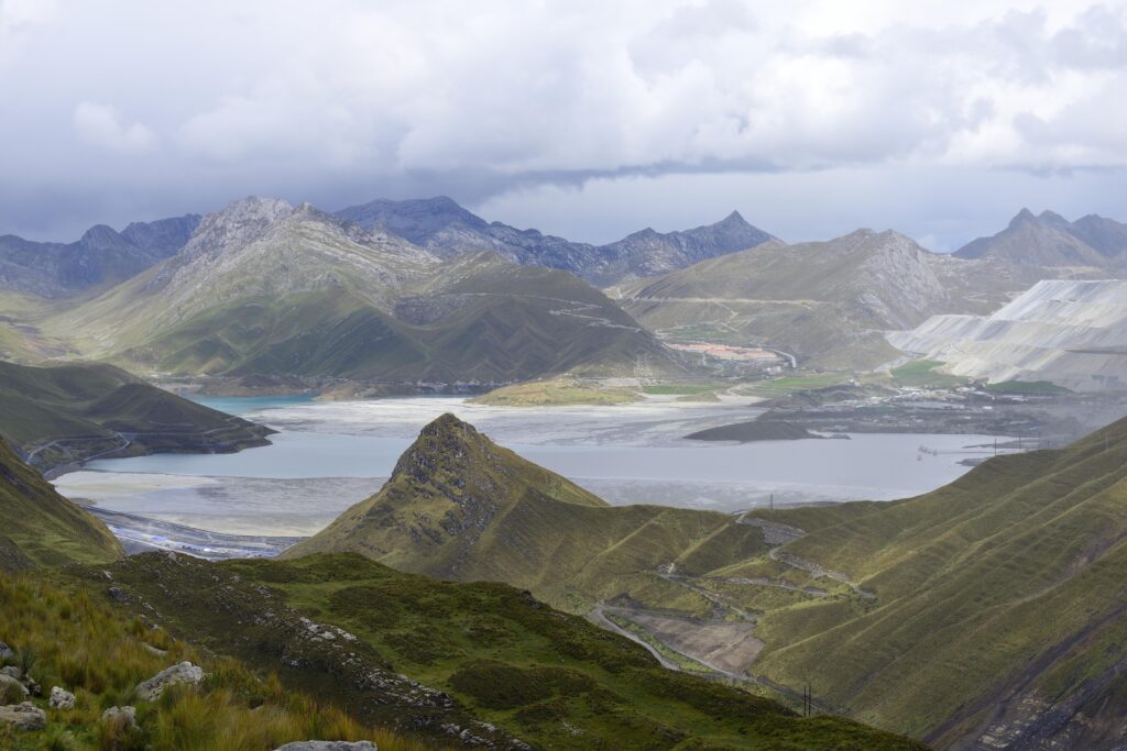 Entwicklungen der Bergbaupolitik in S&uuml;damerika: Quo Vadis Peru?