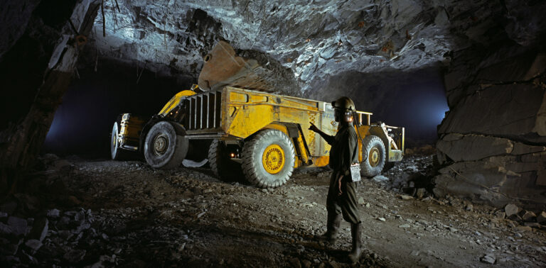 Ghana dr&auml;ngt gro&szlig;e Goldf&ouml;rderer zum Wechsel auf lokale Minenfirmen