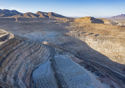 Explorer suchen gezielt in der N&auml;he gro&szlig;er Lagerst&auml;tten in Nevada