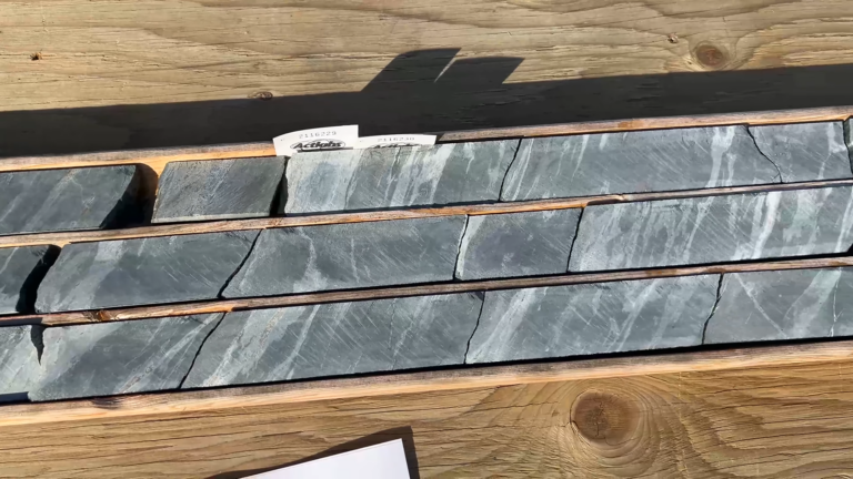 Erneut hochgradige Funde: Goldexplorer forciert Projektexpansion in Ontario