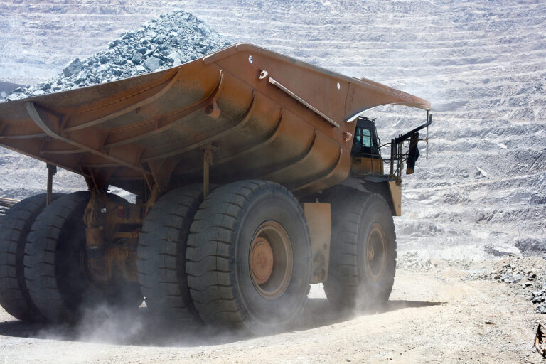 Die Rohstoffwoche: Lundin Mining, Dryden Gold, Equinox Gold, PTX Metals, OceanaGold, Ausgold, Gold Fields, Founders Metals, Alpha Exploration, AngloGold Ashanti, Thesis Gold &amp; Silver, Omai Gold Mines