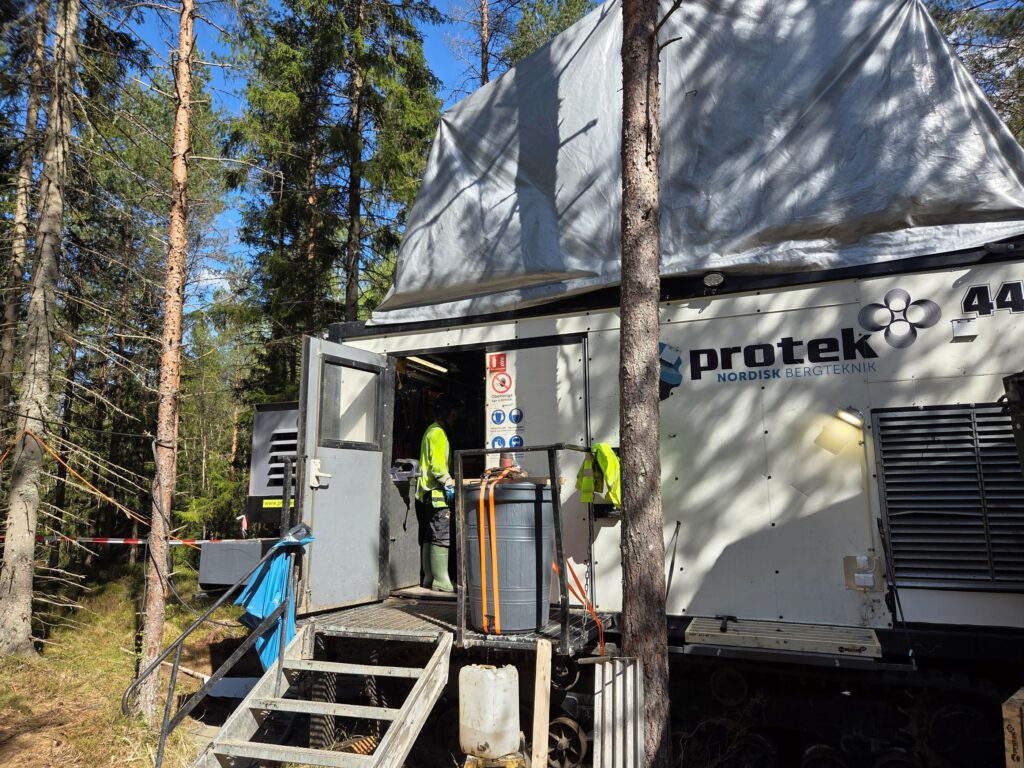 Bohrerfolge in Schweden: Kupferexplorer erweitert Kupfer-Silber-System massiv